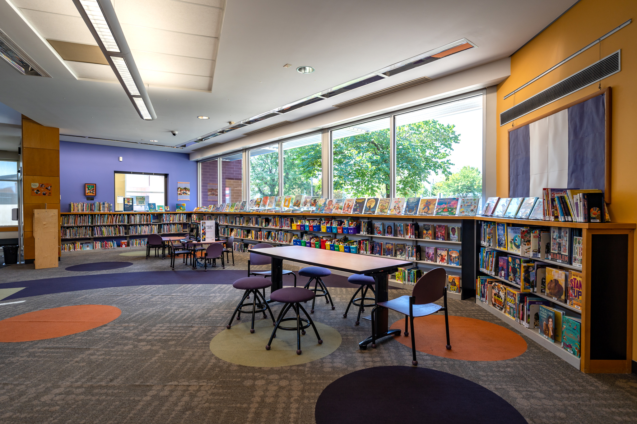 Image for the Point of Interest South Branch Library