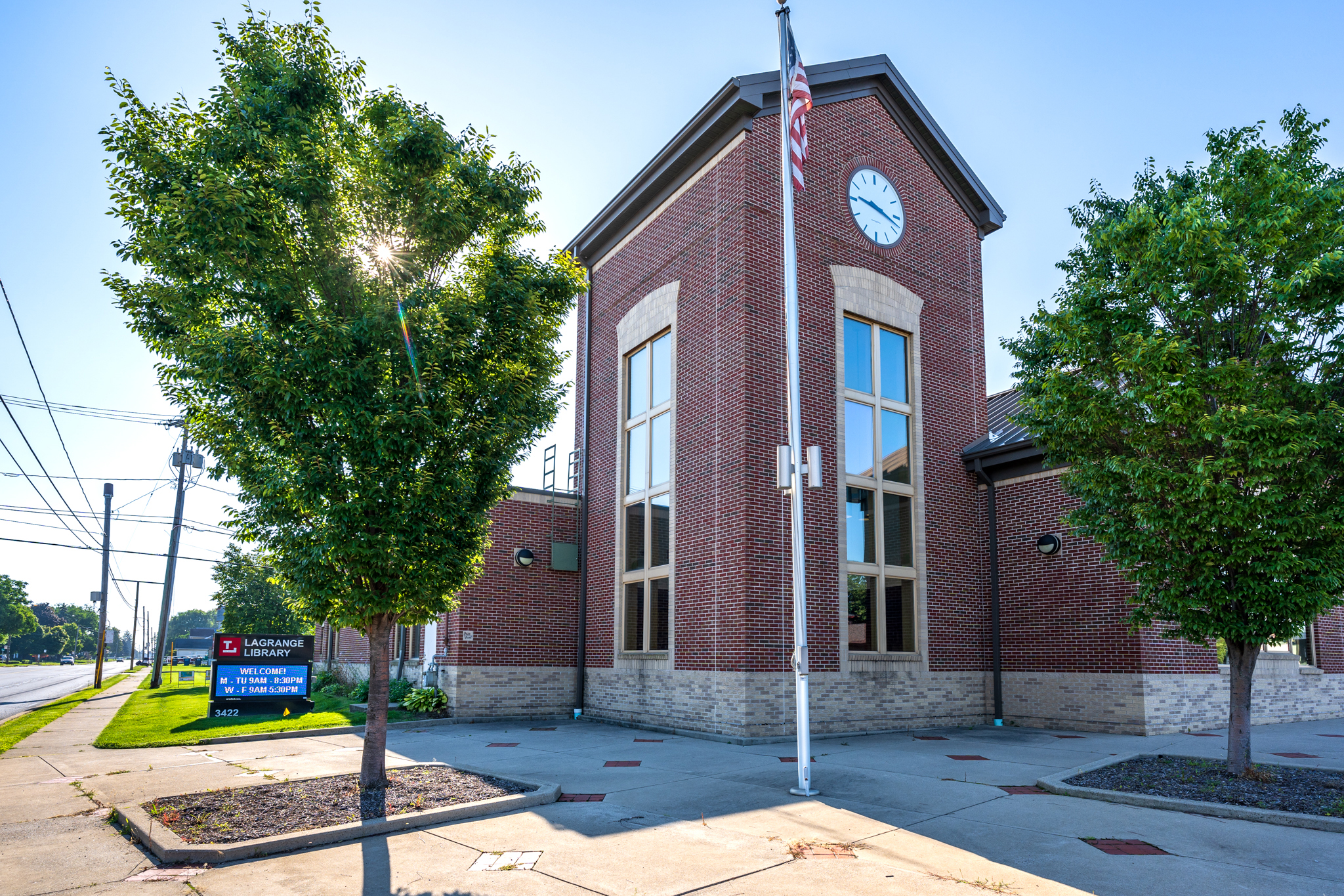 Image for the Point of Interest Lagrange Branch Library